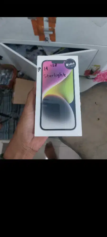 iPhone 14 BNIB garansi resmi tam iBox gdn blibli
