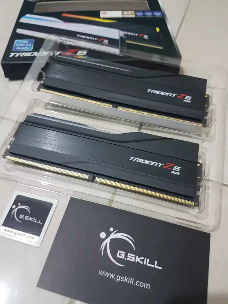 RAM 32GB DDR5 7600Mhz (16GBx2) Gskill Trident Z5 RGB BLACK