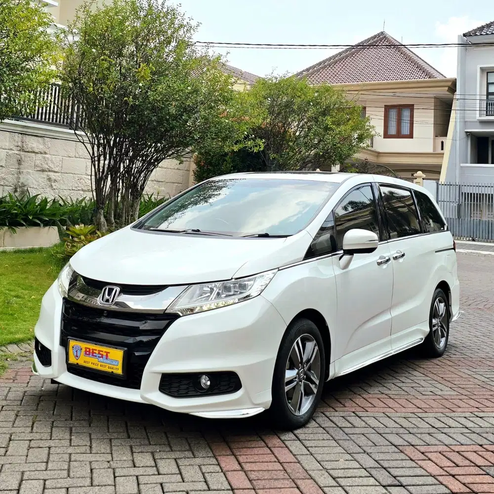 Honda Odyssey prestige 2017 matic bensin