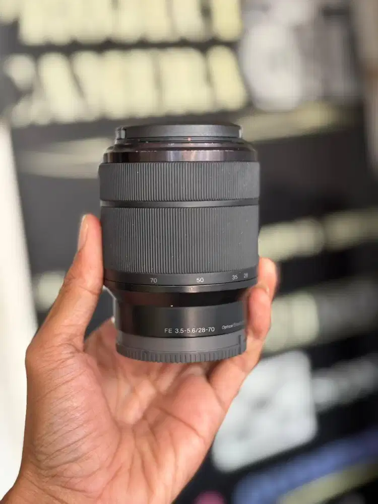 Sony FE 28-70mm OSS Mantap