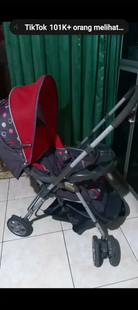 Stroler babydoes bisa dua arah dorong