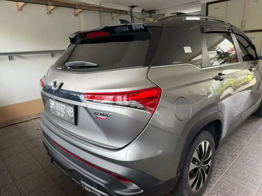 Wuling almaz rs pro 7 seater