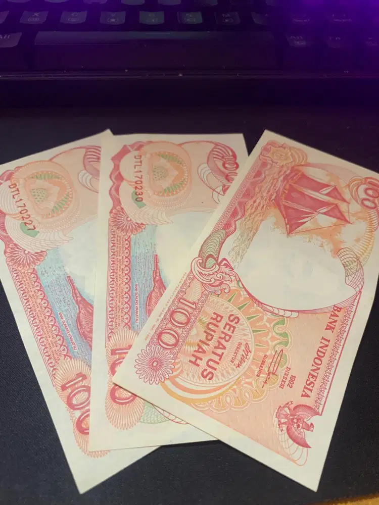 UANG JADUL TAHUN 90an Rp.100 rupiah