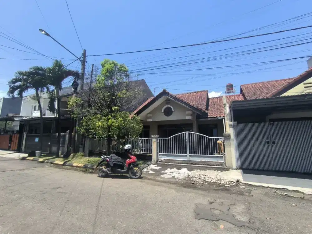 TERMURAH JARANGN ADA RUMAH SIAP HUNI DI BATUNUNGGAL BANDUNG