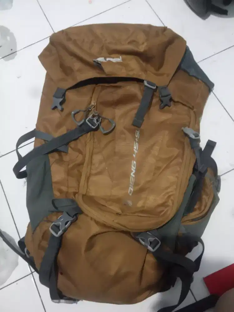 Carrier Arei dieng 45L+5L headlamp matras