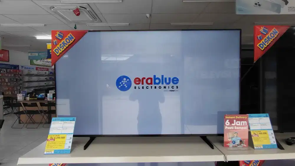 TV SAMSUNG 55 Inch 130 watt smart tv