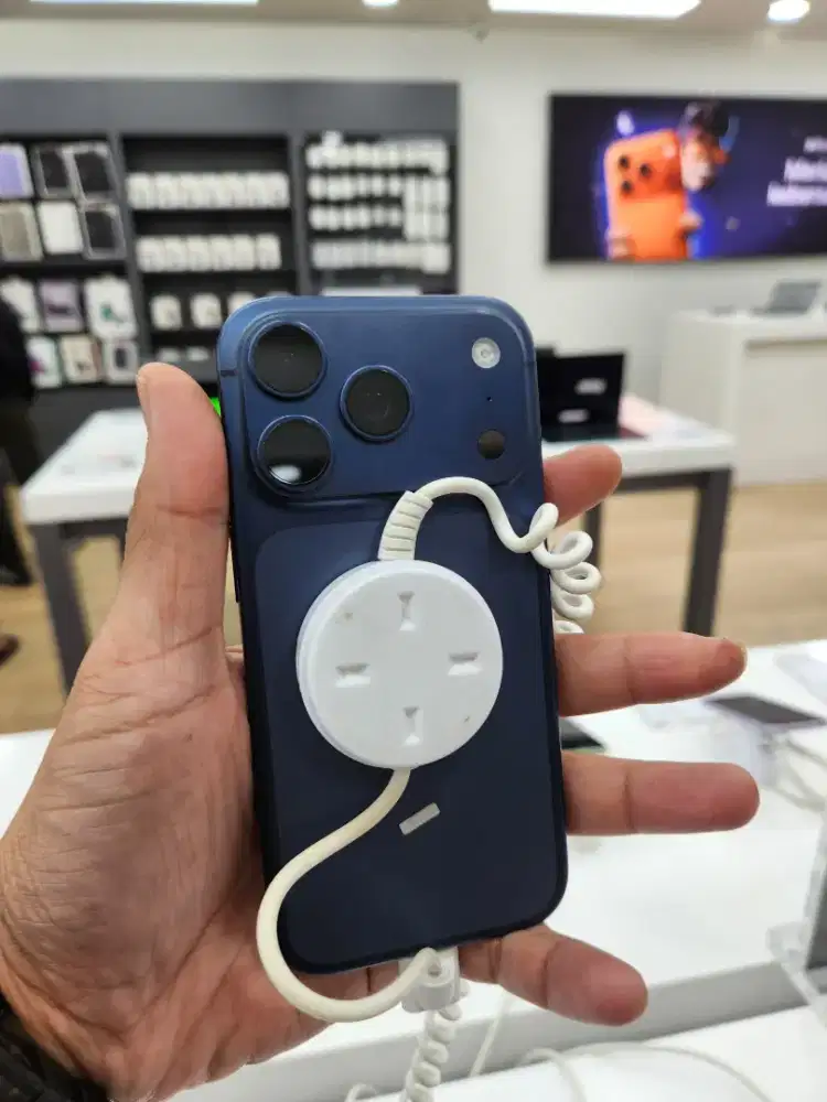 Iphone 17 pro 256gb bisa bunga 0%