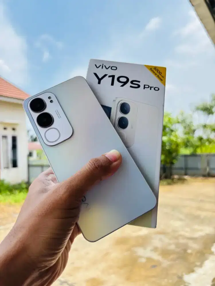 Hp vivo y19s pro versi ram6 128gb second lengkap mulus ya