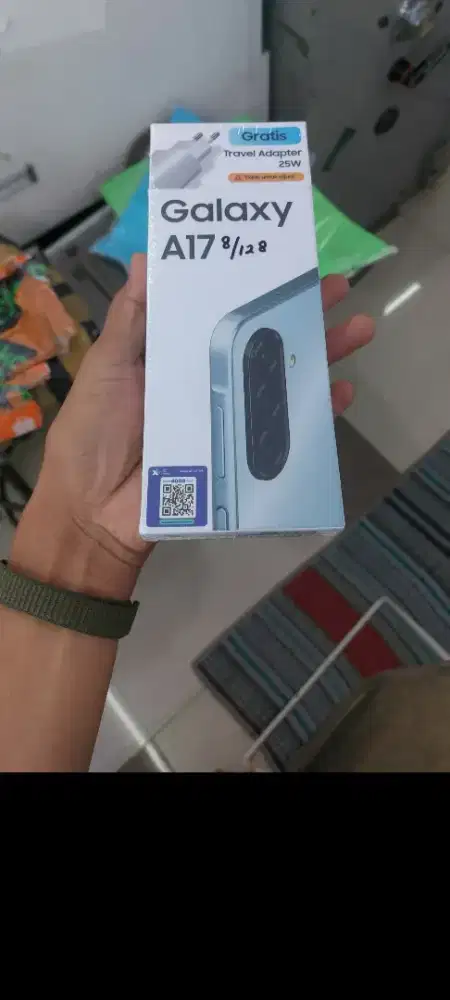 Samsung galaxy A17 256gb ram 8gb dan8/128 garansi resmi