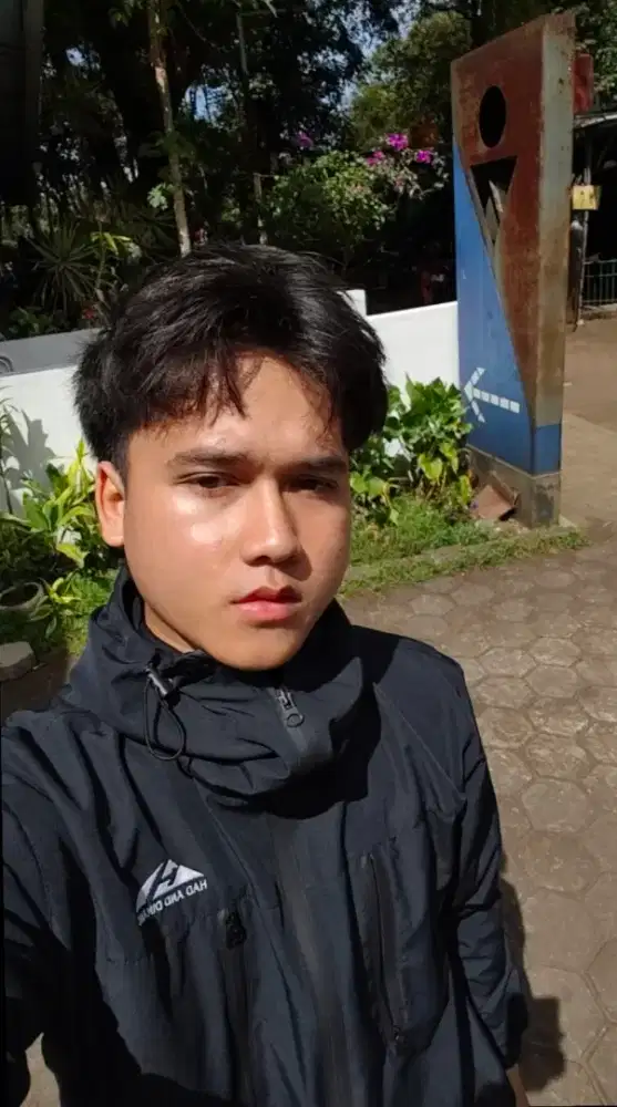 Cari pekerjaan apa aja