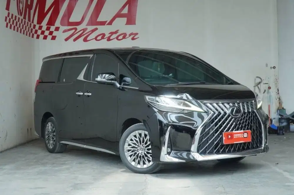 LEXUS LM 350 A/T 2023 HITAM