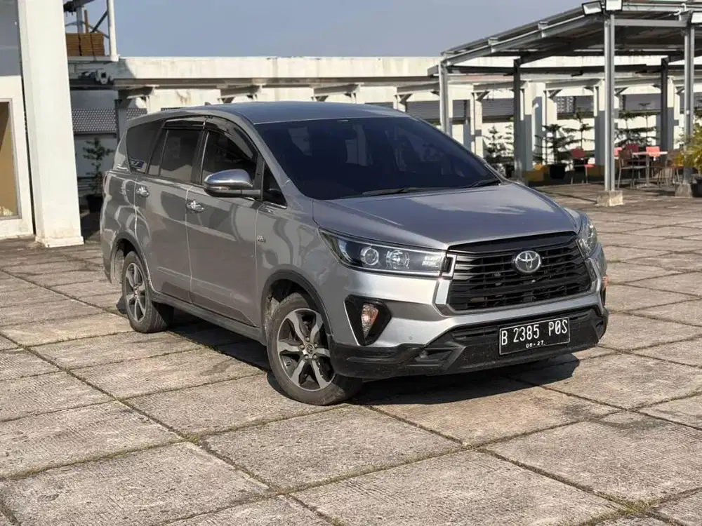 ‼️km45k‼️Toyota kijang Innova Venturer bensin AT Silver 2022 2021 2020