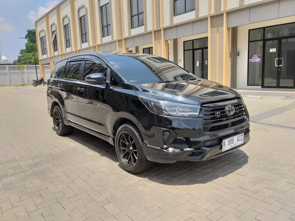 Toyota kijang Innova G AT Diesel Solar 2024