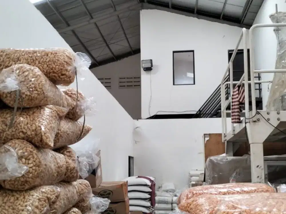 DIJUAL GUDANG RENDENG JL SADANG BANDUNG NT/YL