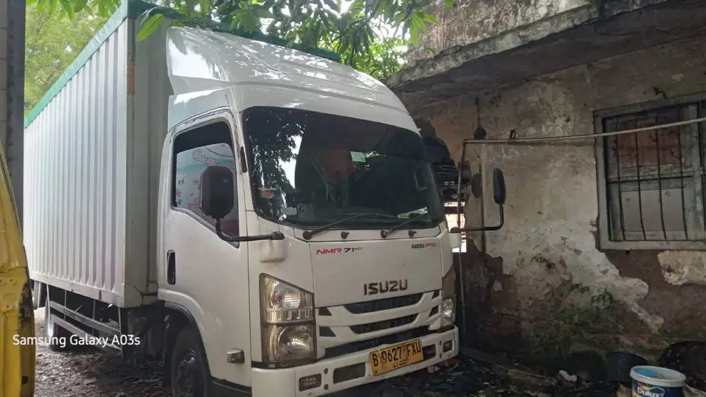 ISUZU NMR 71T SDL 2019