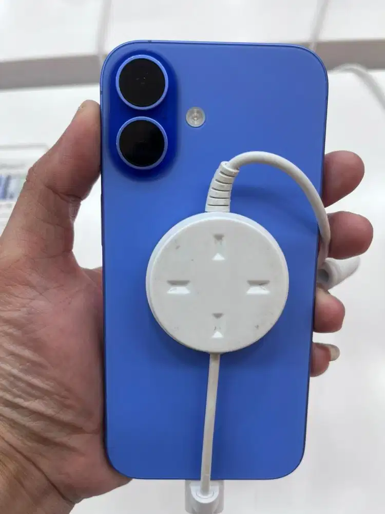 Kredit iPhone 16 iBox Promo Bunga 0%