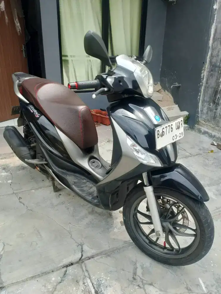 Vespa Piaggio medley s abs 2017