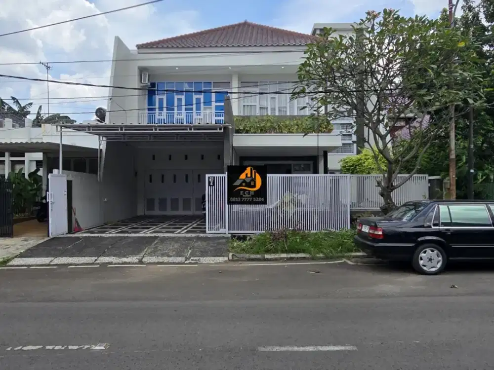 TP111.Dijual Cepat Rumah Second Jalan Super Lebar Di Duren Sawit Jakarta Timur