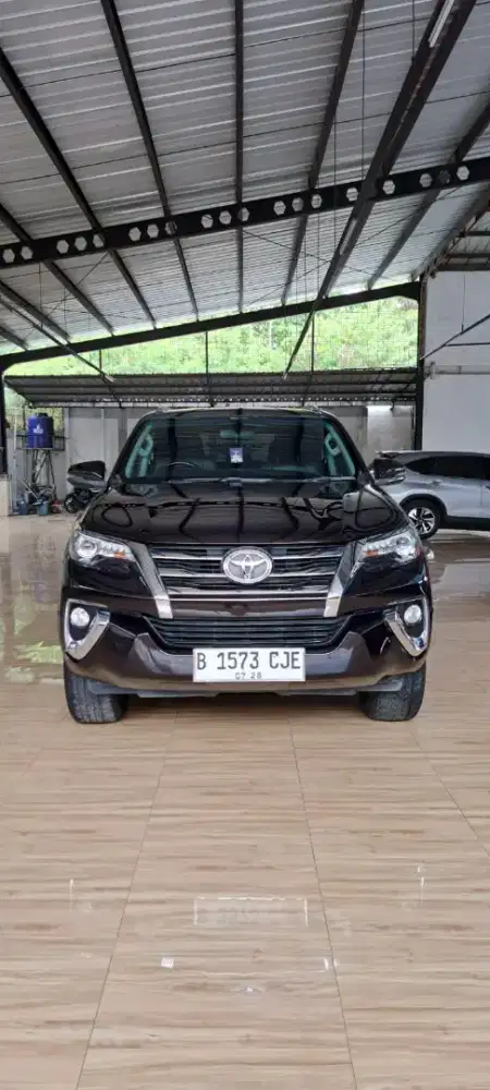 Fortuner VRZ 2.4 At 2018