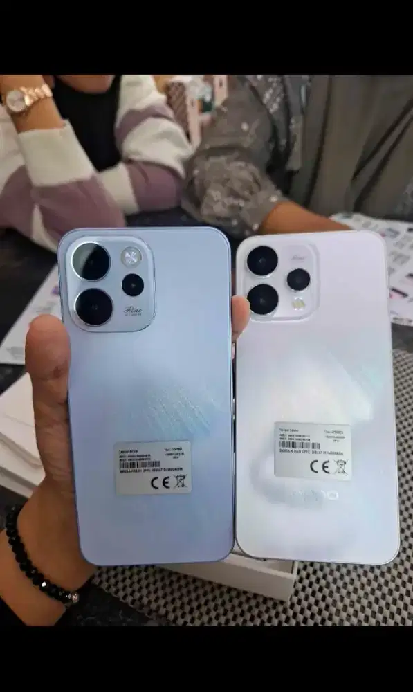 Jual Handphone Oppo Reno 15 5G 12/256 GB