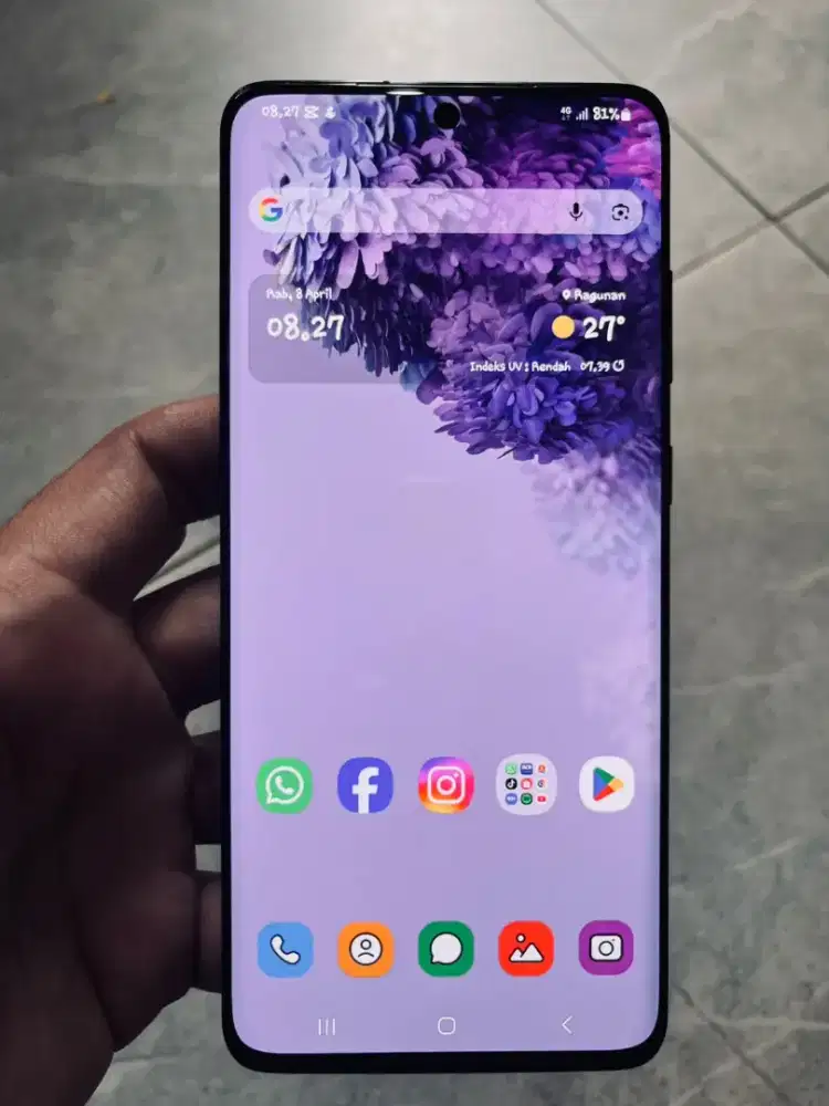 SAMSUNG S20 PLUS 8/128 SEIN HP CHARGER