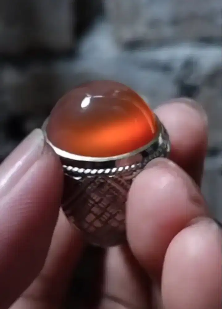 Batu cincin obi nucleus natural