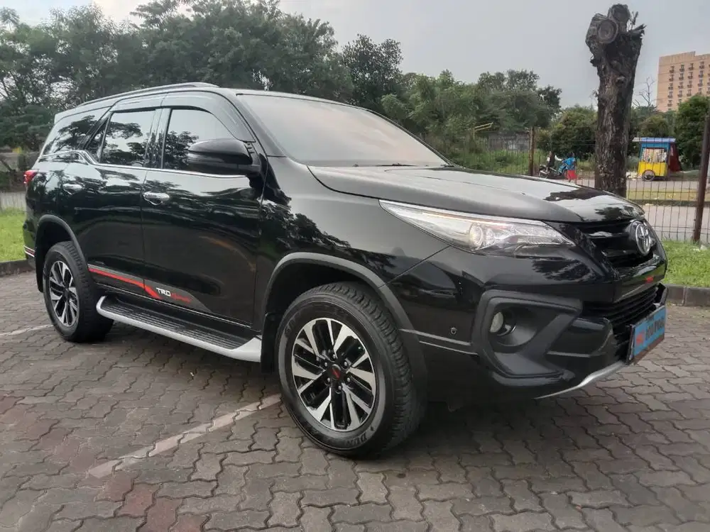 Toyota Fortuner TRD Sportivo Solar AT 2019