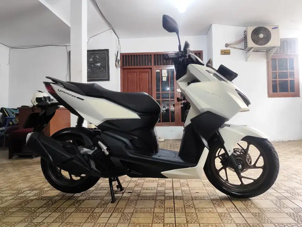 HONDA VARIO 160 CBS 2025 KM 1 RB AN