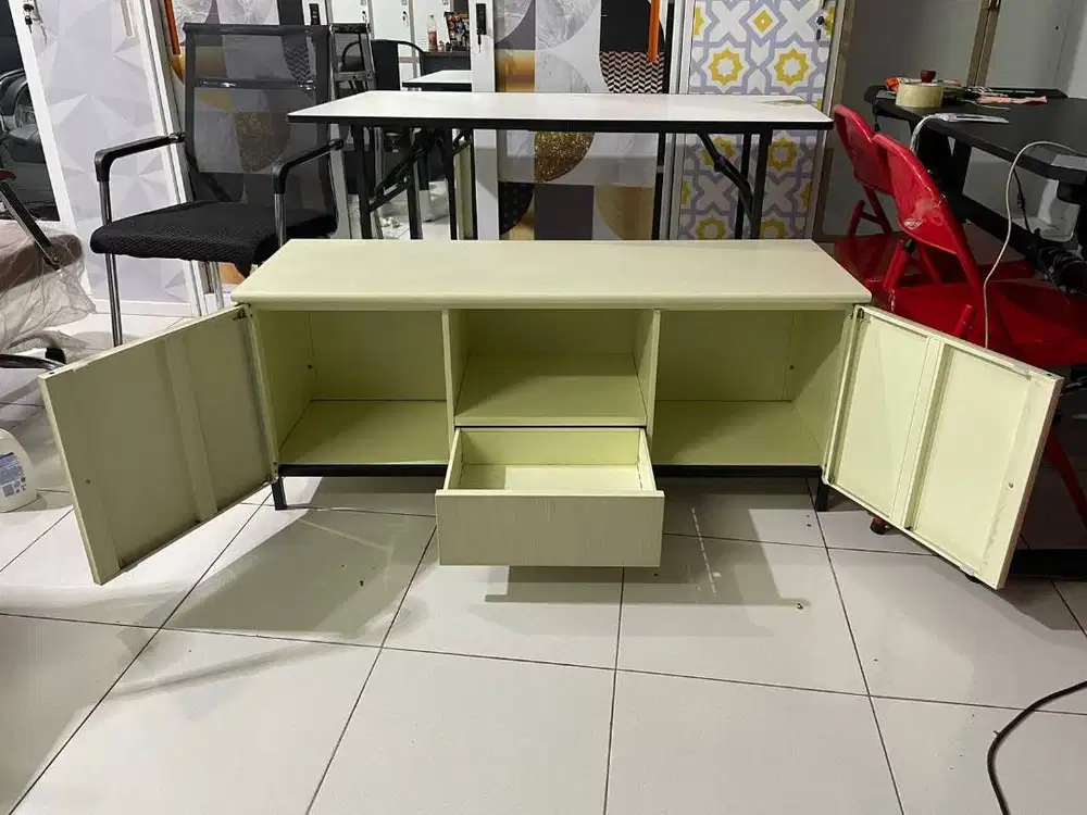 Rak TV Elegance Series