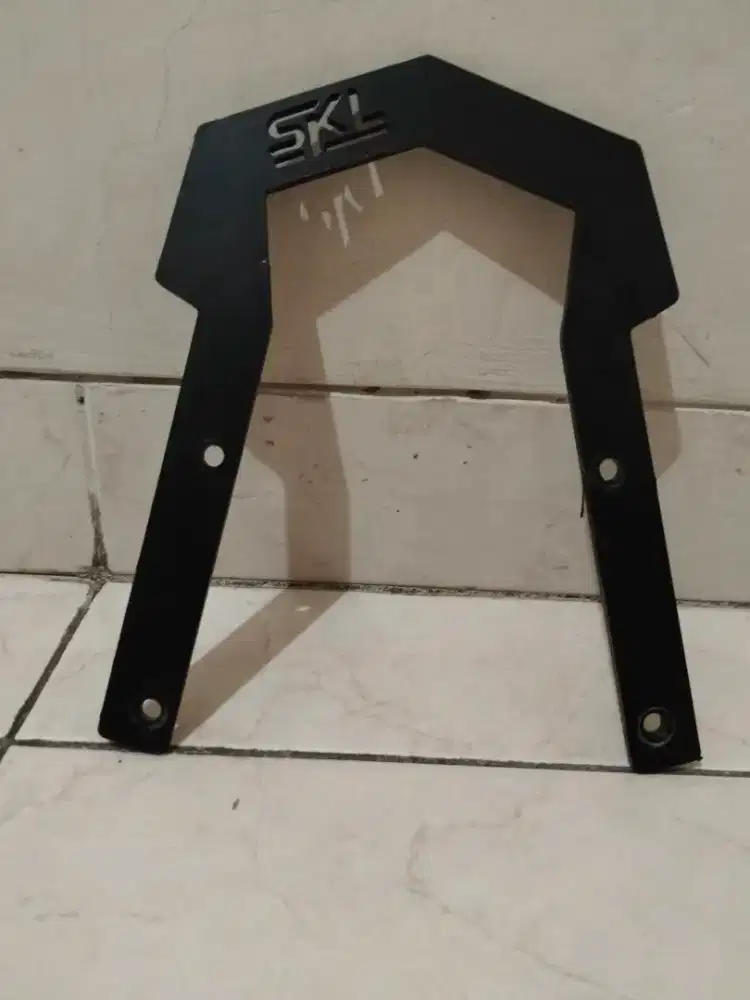 Besi behel belakang yamaha mt15