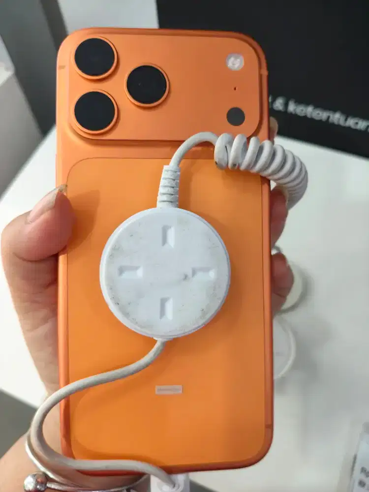 Cicilan iPhone 17 Promax 256GB Tanpa Kartu Kredit