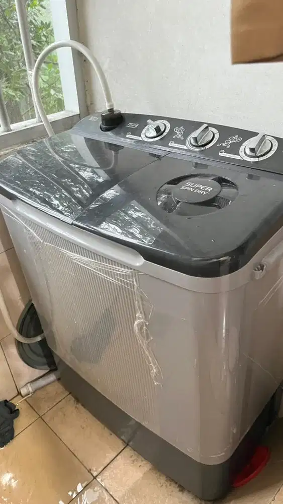 DIJUAL MESIN CUCI BEKAS