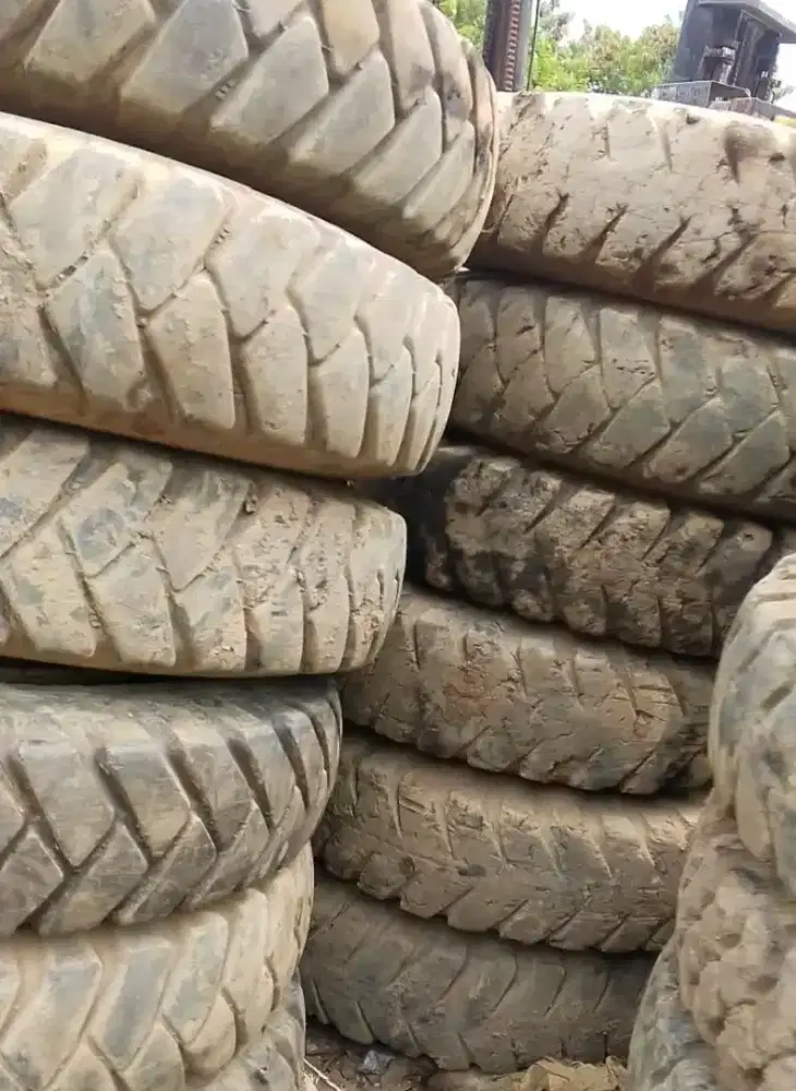 Ban truck ukuran 1100-20