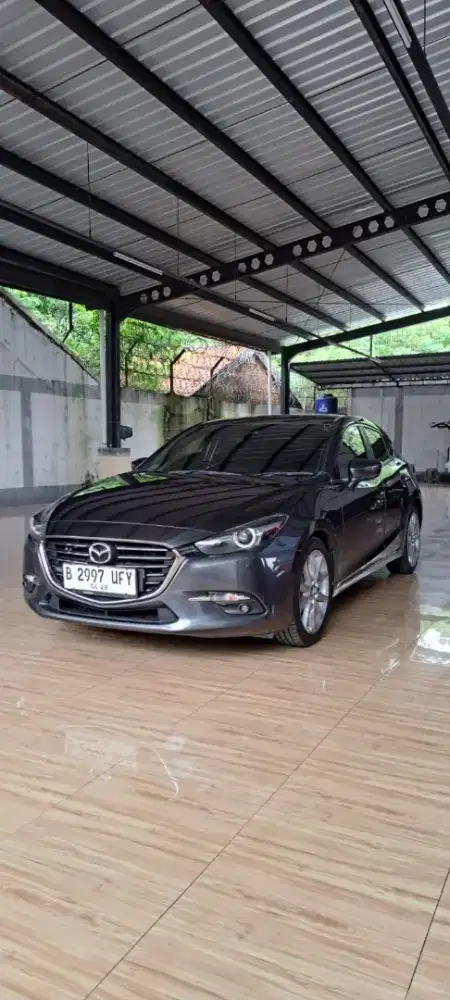 Mazda 3 At 2017 Warna Abu