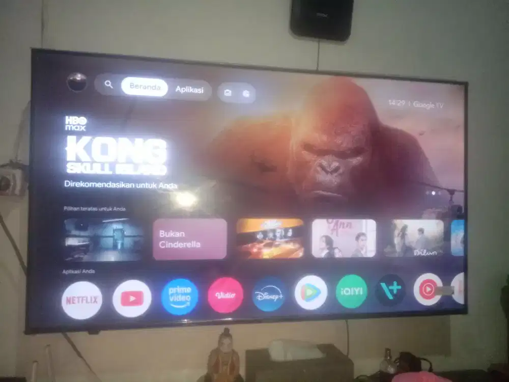 Televisi Sharp smart google TV 50 INCH