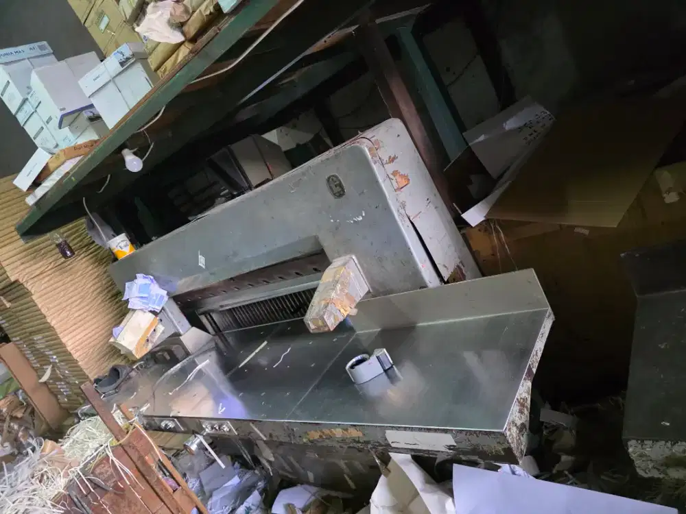 Dicari Tukang potong Kertas berpengalaman