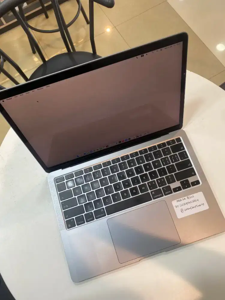 MacBook Air M1 2020