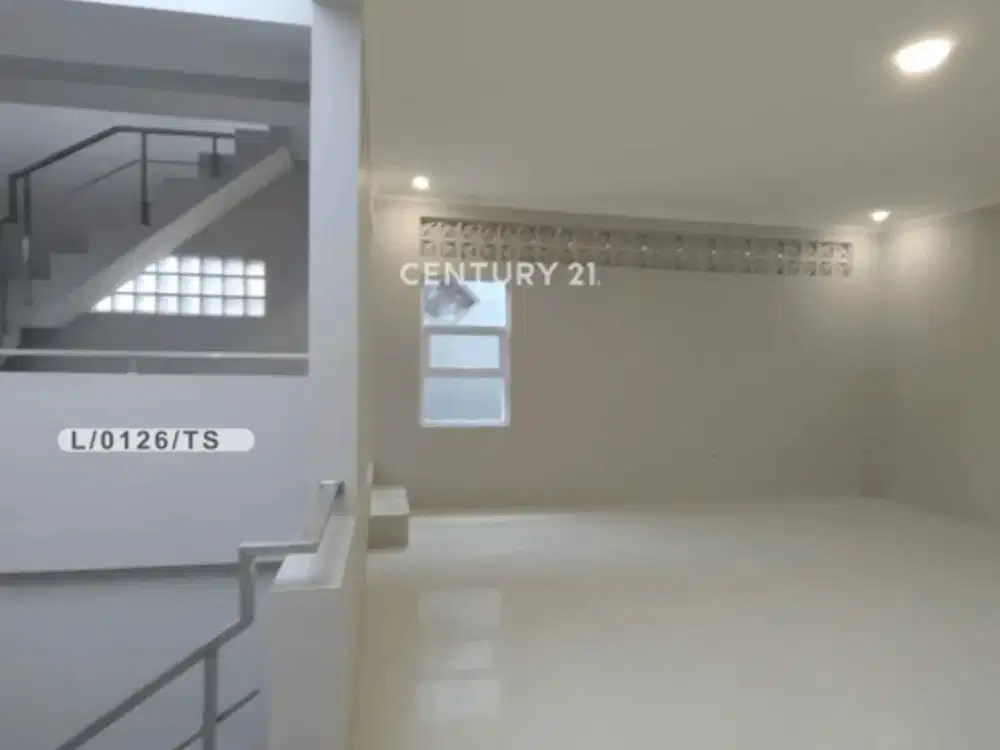 Rumah 2 Lantai Strategis Siap Huni Di Taman Holis Indah 1 Bandung