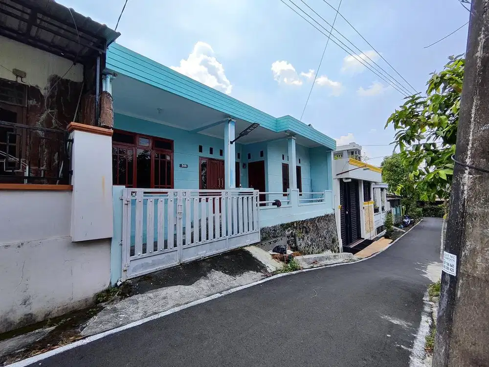 Rumah Bukit Kemuning Sendangmulyo