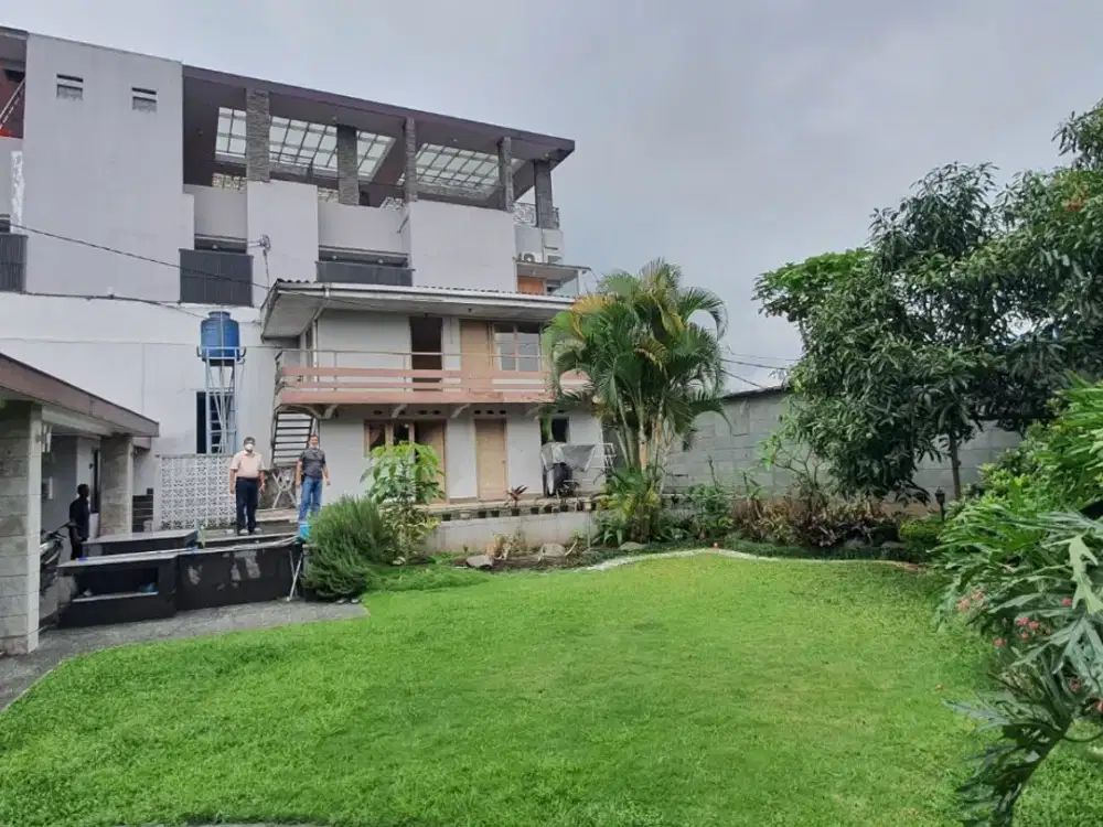 MURAH – RUMAH MEWAH MAINROAD DAGO, BANDUNG