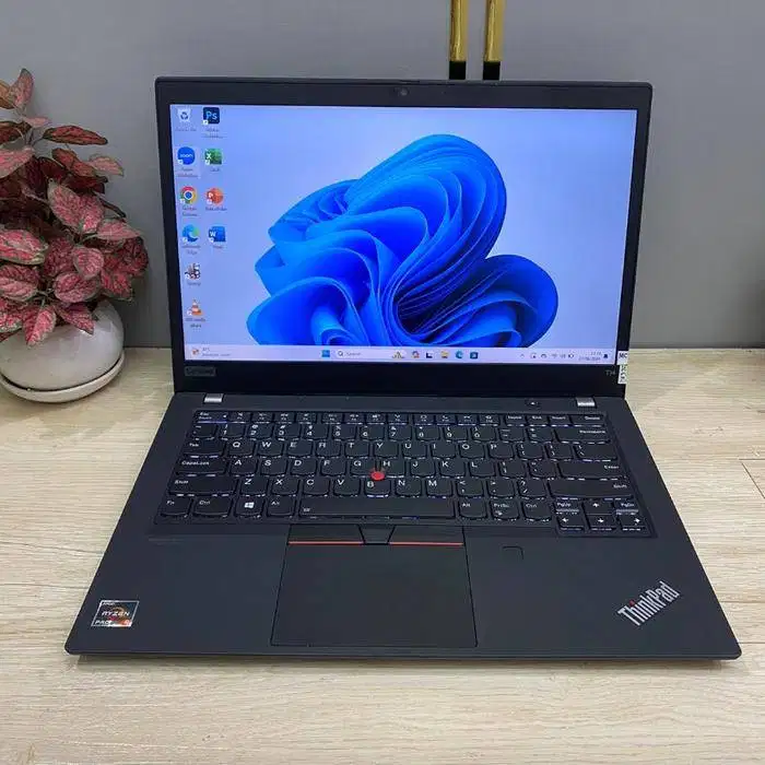 LAPTOP LENOVO T14 RYZEN 5/7 RAM 16GB SSD 256GB MURAH BERGARANSI *RET