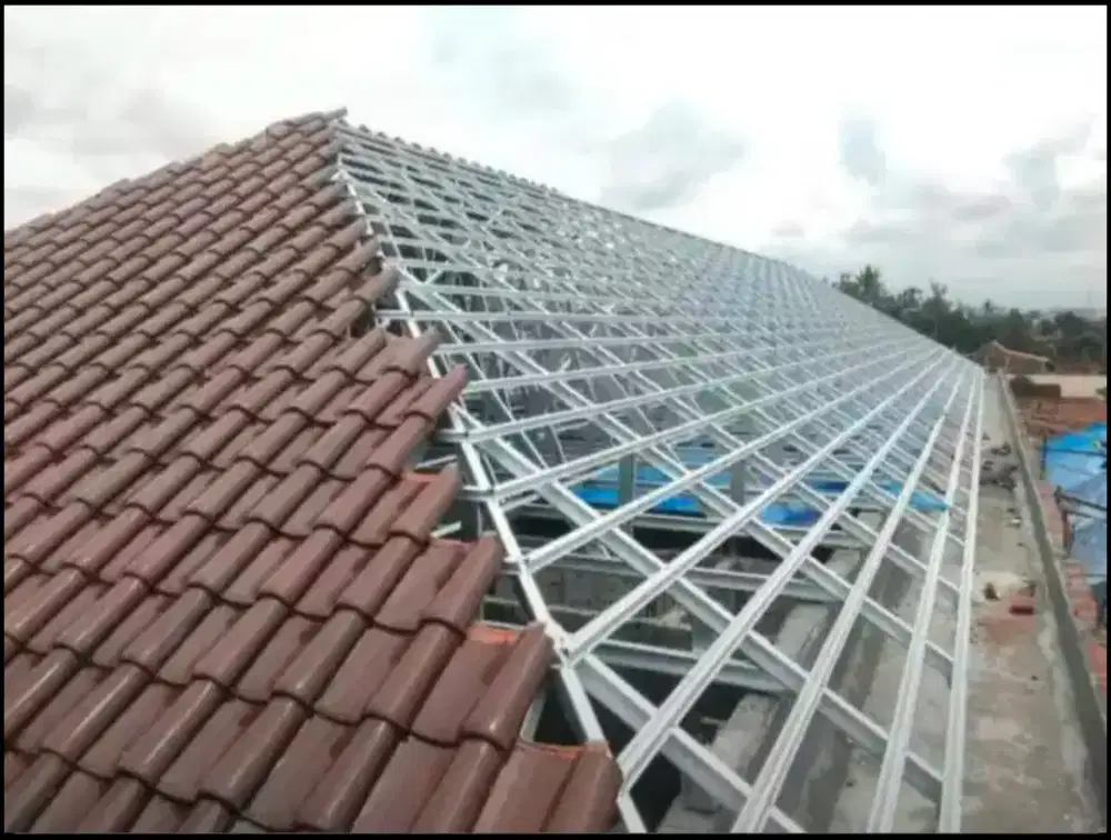 Jasa perbaikan atap dan pemasangan atap bajaringan