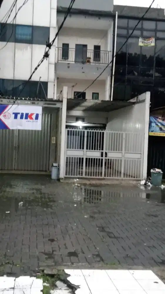 Lowongan Resepsionis dan Cleaning Service