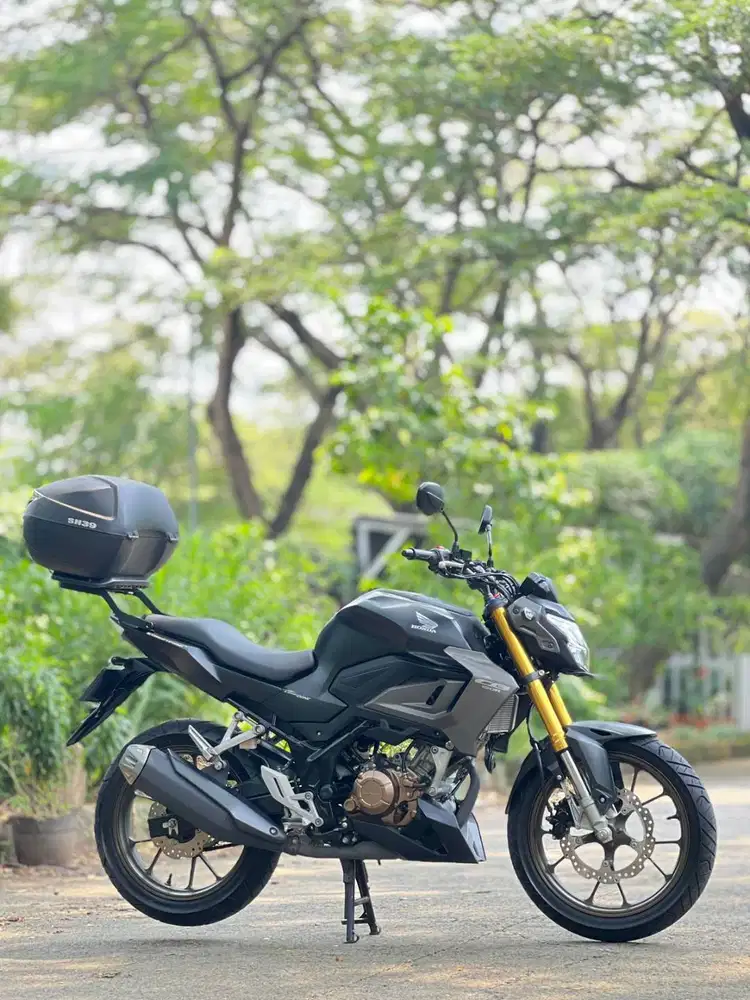 HONDA NEW CB 150R 2023 HITAM KM 3K PAJAK ON RASA BARU