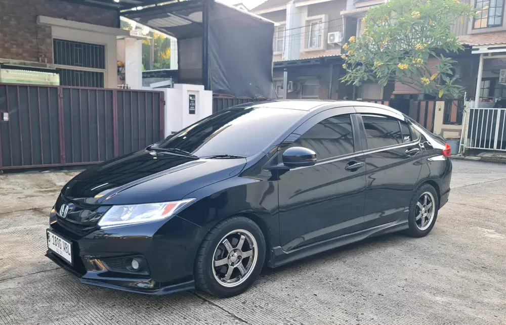Honda City E 2015 matic istimewa sekali