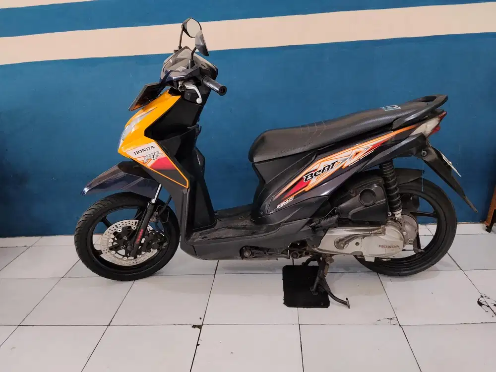(Jual cepat) honda beat fi 2014 surat lengkap pajak hidup