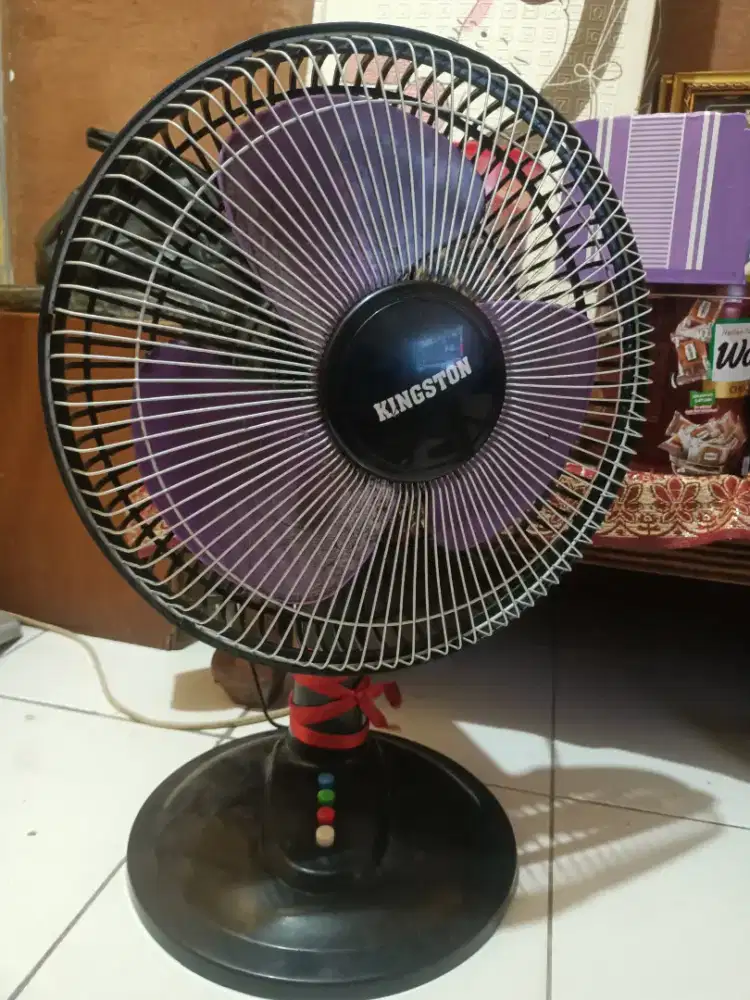 Kipas angin ukuran 12