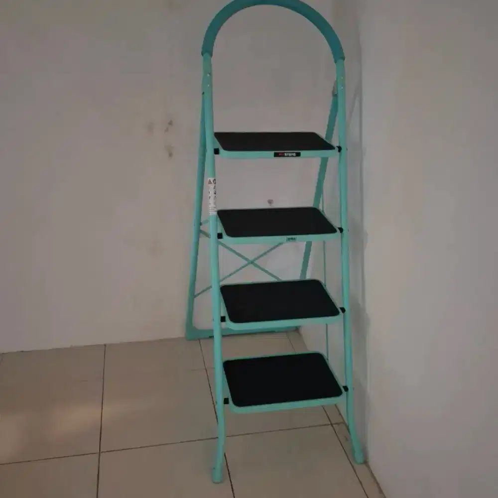 Tangga Azko 4 Step