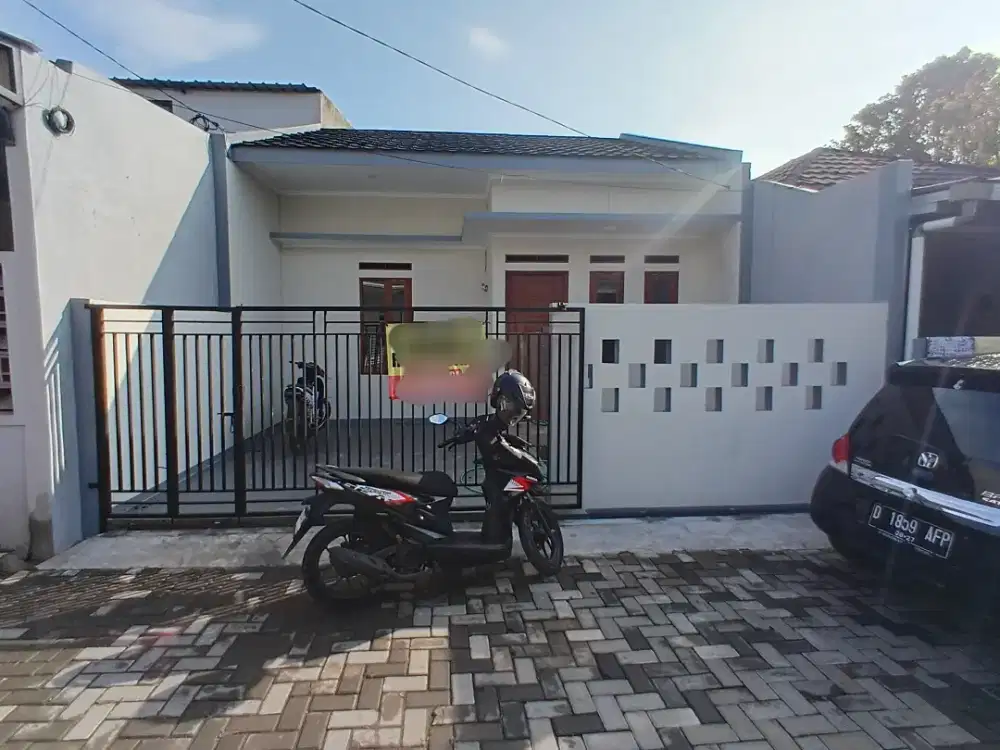 JUAL RUMAH BARU LOKASI CIHANJUANG DEKAT PEMKOT CIMAHI