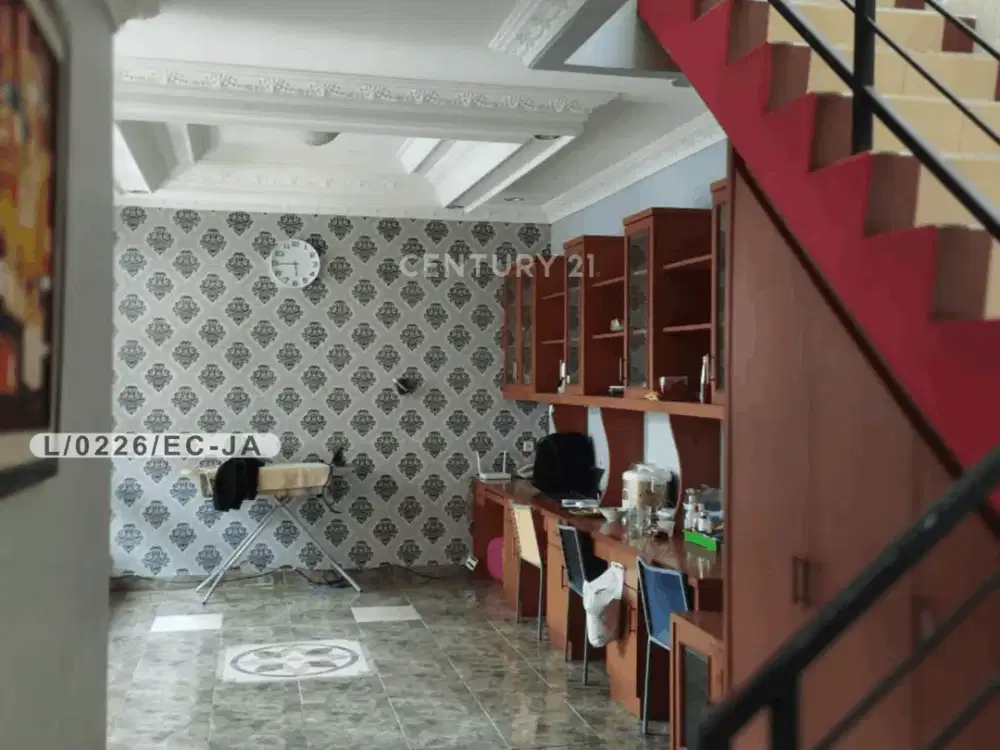 Rumah 2 Lantai Nyaman Siap Huni Di Kota Baru Parahyangan Bandung